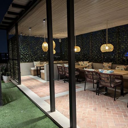 Stay Studio Hotel & Residences Gurgaon Exterior photo
