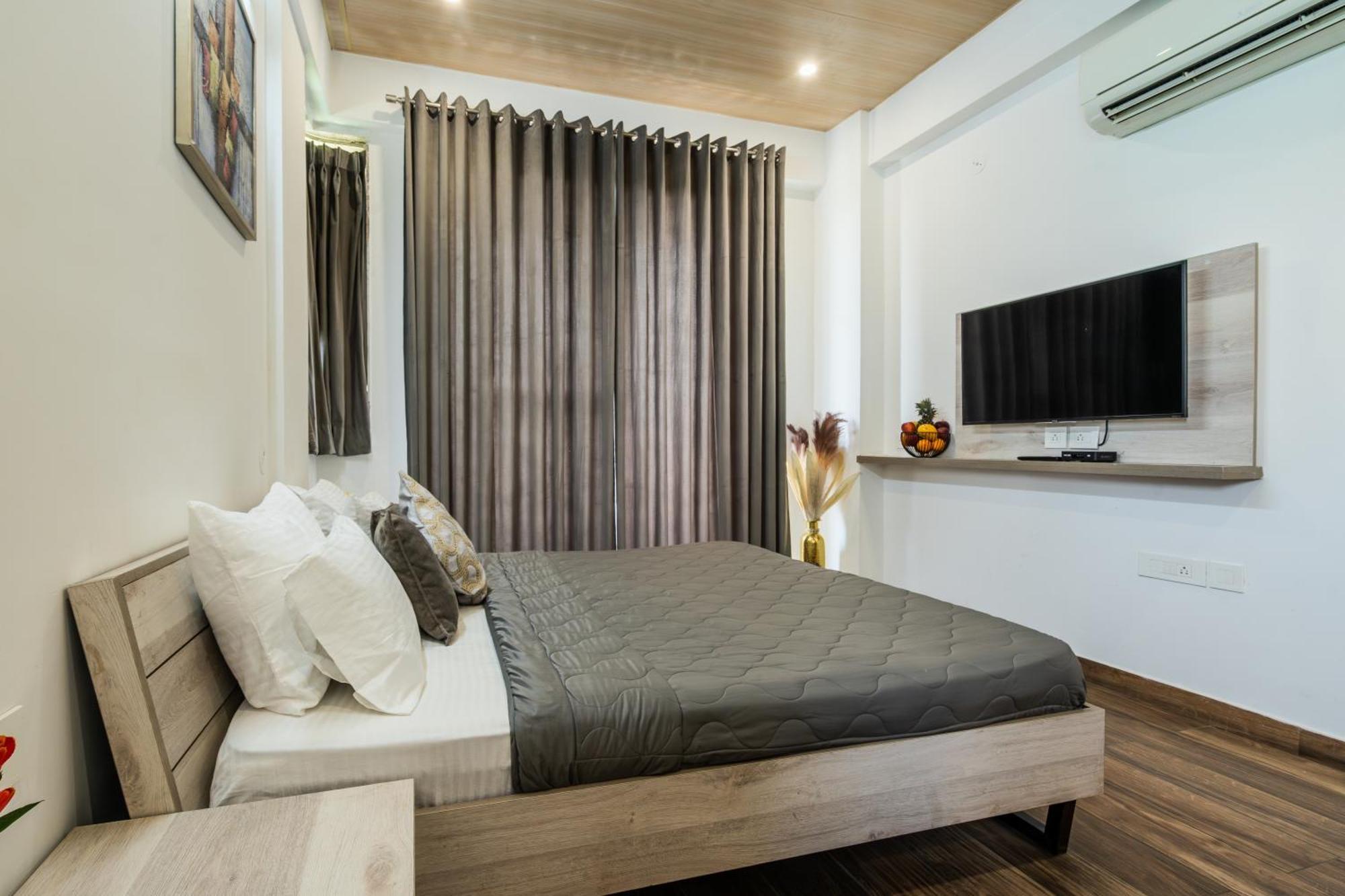 Stay Studio Hotel & Residences Gurgaon Exterior photo